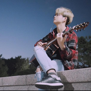 日本大奶头射精视频在线播放
